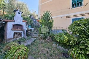 5 LOCALI A RECCO