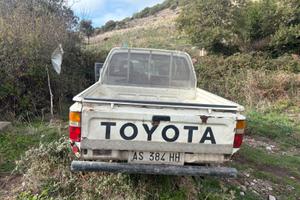 Toyota Hilux 1991 LN105