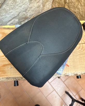 sellino posteriore passeggero Triumph speed triple