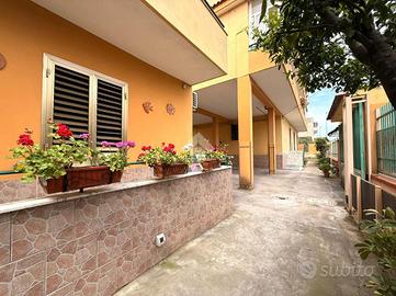 5 LOCALI A CASAVATORE