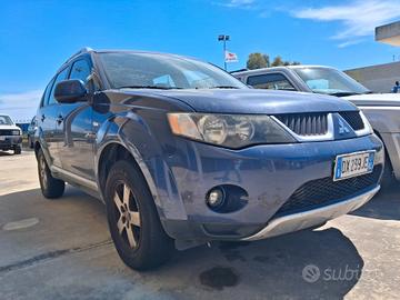 MITSUBISHI Outlander 2.000 TDI 140cv 4WD