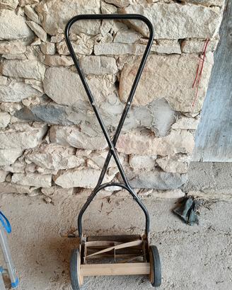 Tagliaerba manuale