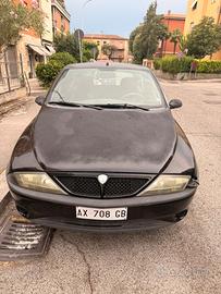 Lancia Y