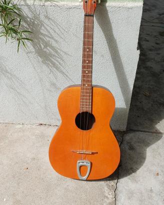 Chitarra  acustica vintage