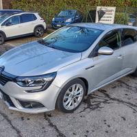 Renault Megane Mégane dCi 165 CV EDC Energy GT 4Co