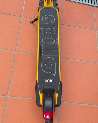 Monopattino elettrico The One Spillo meno di 30 km