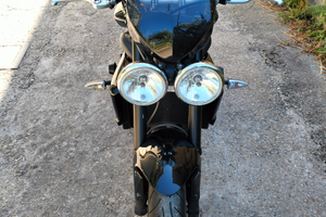 Triumph Street triple 675 R