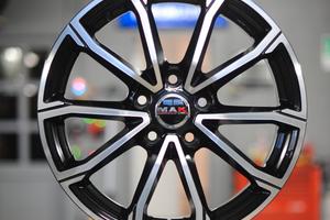 Cerchi Mak 17 pollici attacco 5 x 114 diamantati
