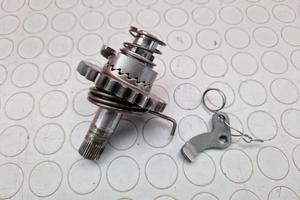 ALBERO AVVIAMENTO KTM EXC 200 1999 2000 SX 125 200