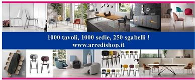 1000 tavoli, 1000 sedie, 250 sgabelli! 