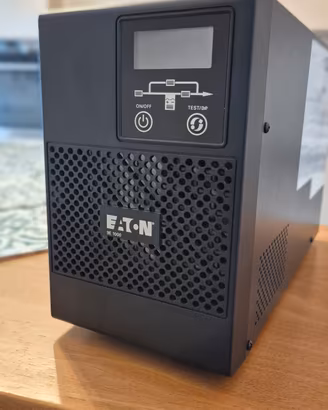 UPS Eaton 9E 1000I (1000VA/800W) - Online Doppia C