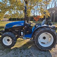 Trattore Newholland T3040