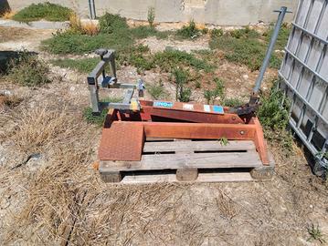 ponte idraulico per moto piaggio Vespa 
