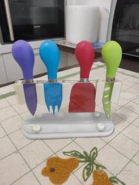 Set coltelli per formaggi