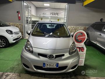 Toyota Aygo 1.0 12V VVT-i 5 porte Active Connect
