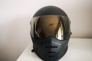 Casco biltwell nero opaco D 55-56 con visiera gold