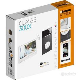 BTicino KIT Classe 300X + Linea 3000
