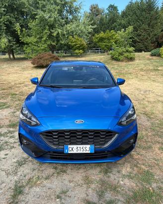 Ford FOCUS Ecoboost  1.0 ST-Liine
