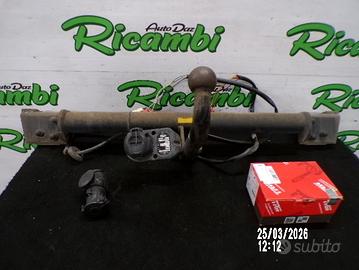 GANCIO TRAINO BRINK PER TOYOTA RAV4 ANNO 2003