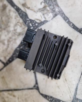 regolatore di tensione honda hornet 600