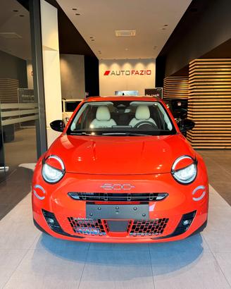 Fiat 600 Hybrid 110 CV DCT MHEV La Prima