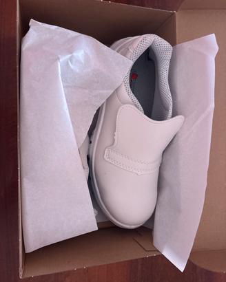 scarpe antinfortunistiche nuove