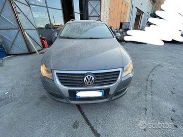 Ricambi Volkswagen Passat 1.9 TDI 105cv del 2006