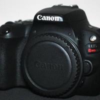Canon 200d