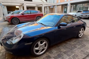 Porsche 996 Carrera 4 cat Coupè (auto d'epoca)