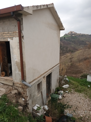 Casa singola con terreno