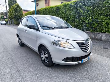 LANCIA YPSILON 1,3 MJT PLATINUM 95CV- OK NEOPATENT
