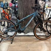 Megamo Reason Avinox