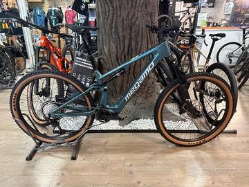 Megamo Reason Avinox