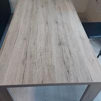 Tavolo da soggiorno/cucina