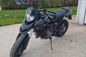 Ducati Hypermotad 796 (A2 libretto)