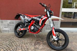 BETA 125 RR    4T