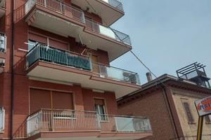 Appartamento e garage Portanuova via Dei marsi 59