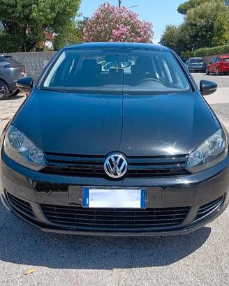 Volkswagen Golf con soli km. 130.000  TENUTA BENE 