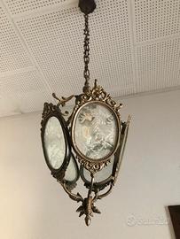 Lampadario vintage in metallo e vetro