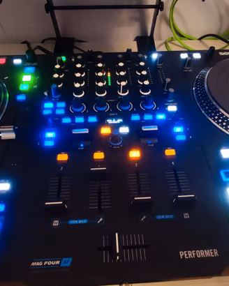 RANE PERFORMER Controller DJ Motorizzato 4 Canali
