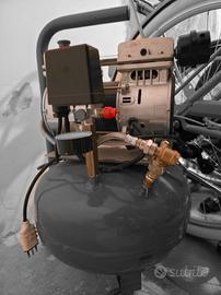 compressore 12lt senza olio silenziato