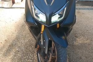 tmax 530 2016 immacolato tenuto benissimo 