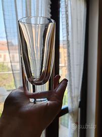 Dodici bicchieri per amaro vintage