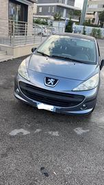 Peugeot 207, Neopatentati