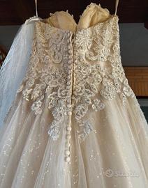 Abito da sposa Champagne con Swarovski