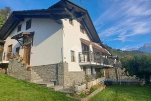 VILLA SINGOLA A ROISAN