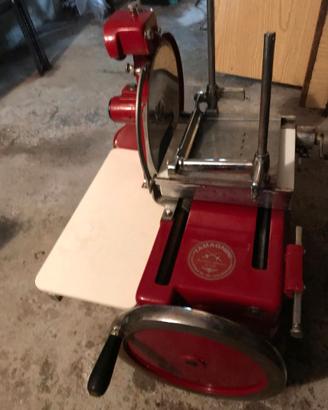 affettatrice a volano stile Berkel