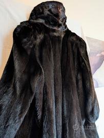 PELLICCIA IN VISONE 