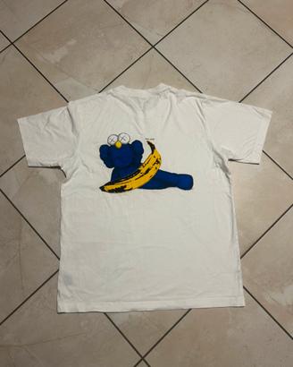 Uniqlo X kaws X Andy Warhol t-shirt bianca