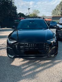 AUDI Q8 50 TDI Stiptronic Sline